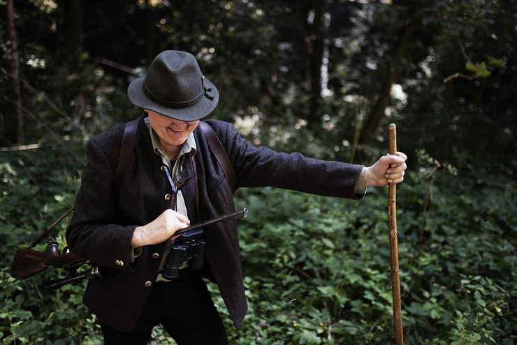 Der Jäger- Herr Fahringer VIKTORIAS HOME