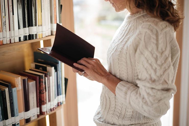 Juffing Hotel & Spa - Bibliothek